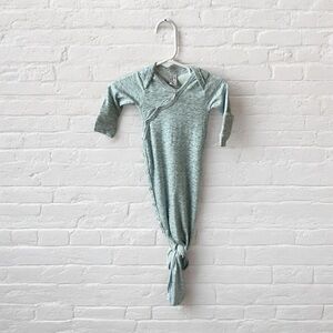 Copper Pearl // Lennon Blue Button Up Knotted Baby Gown